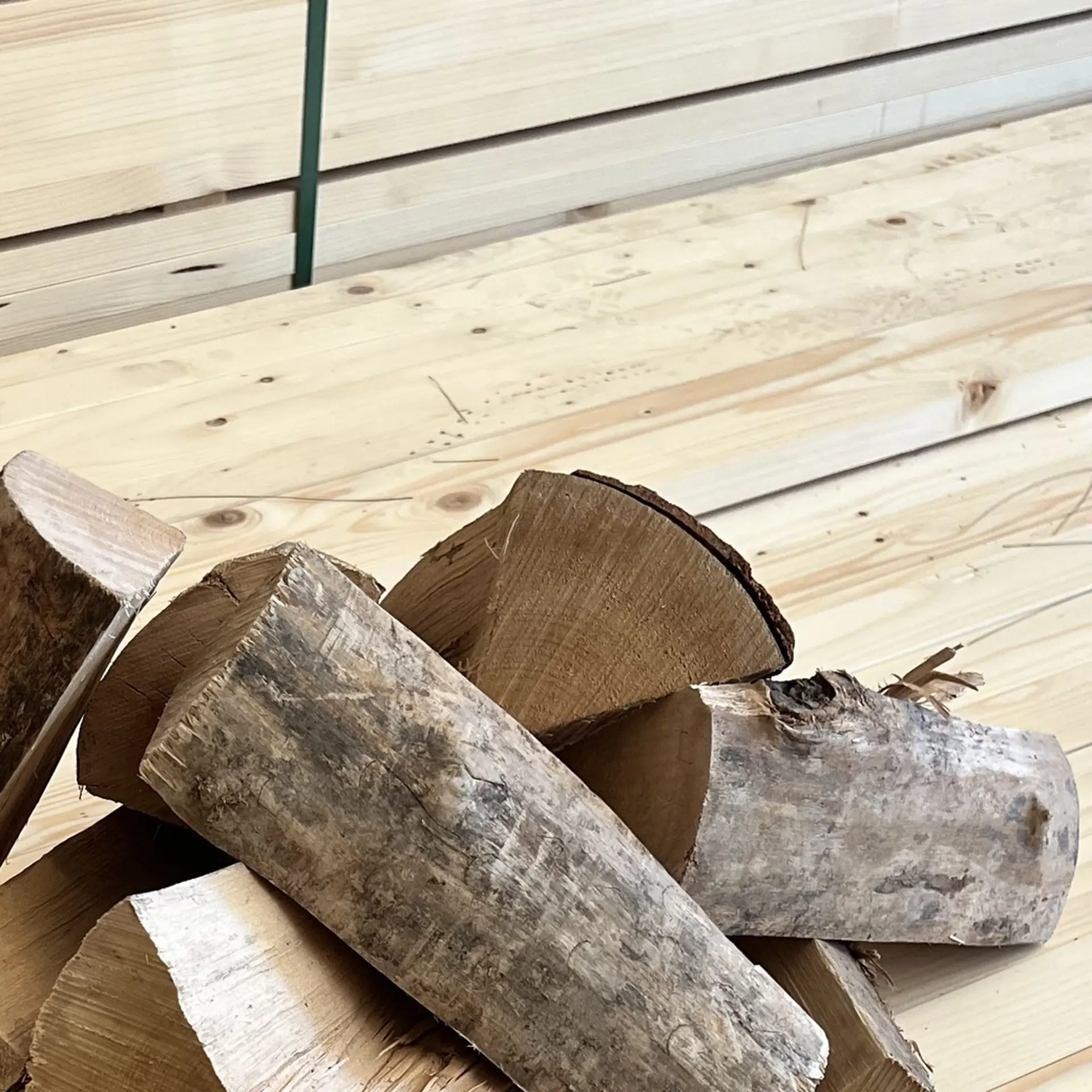 Dry firewood ash tree 30cm, 40l