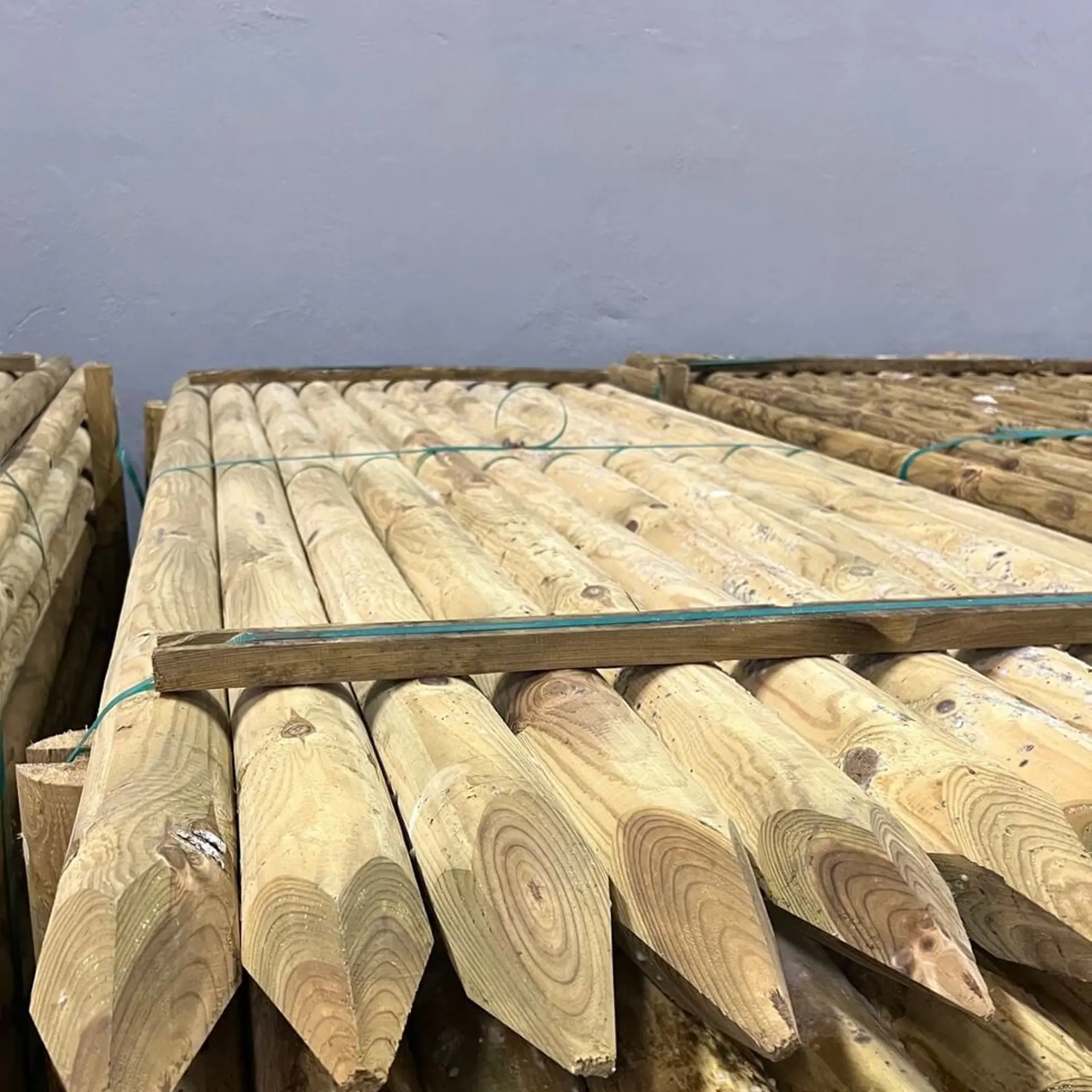 Pine Turned Poles - 60x3000