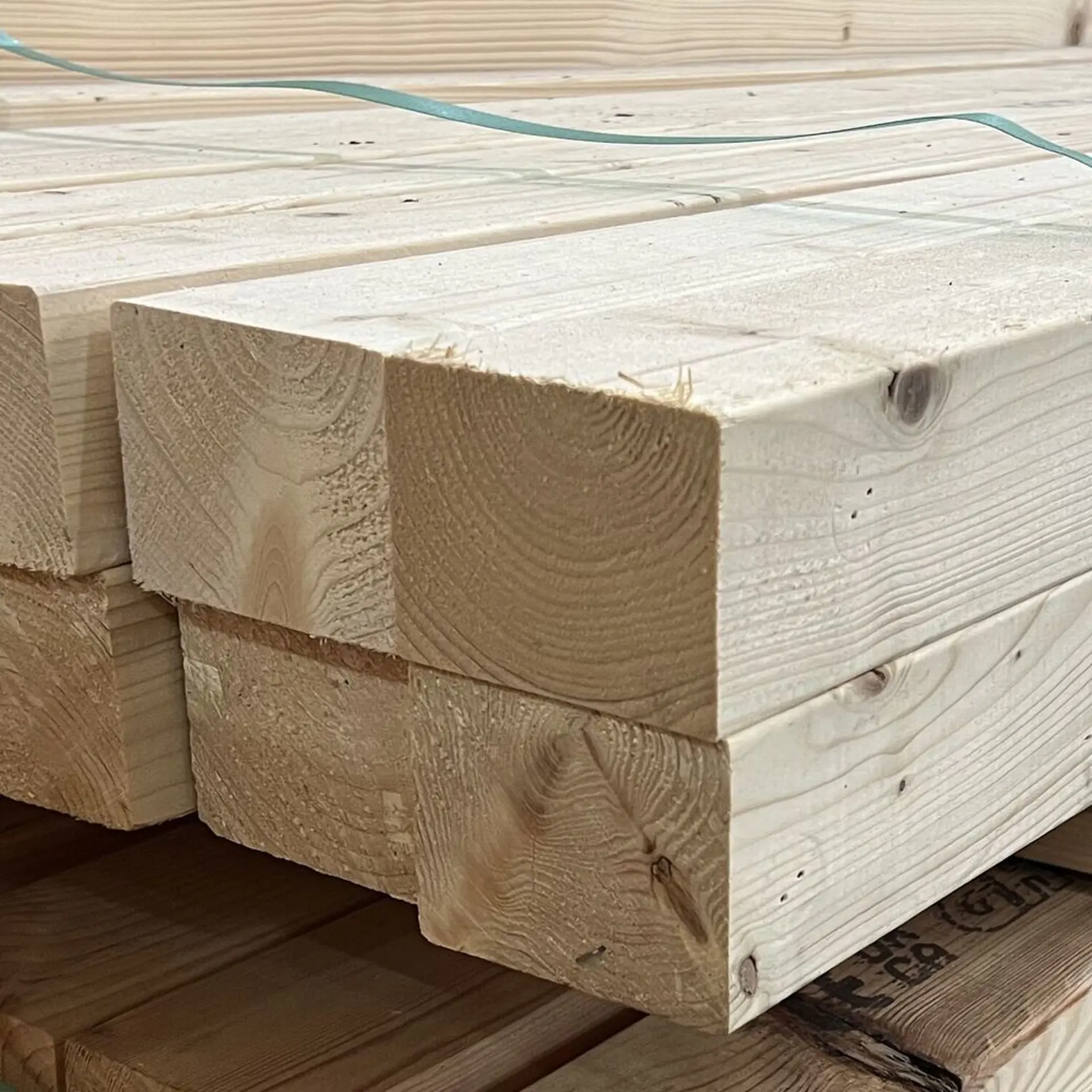 Spruce joists planed - 75x90x2400